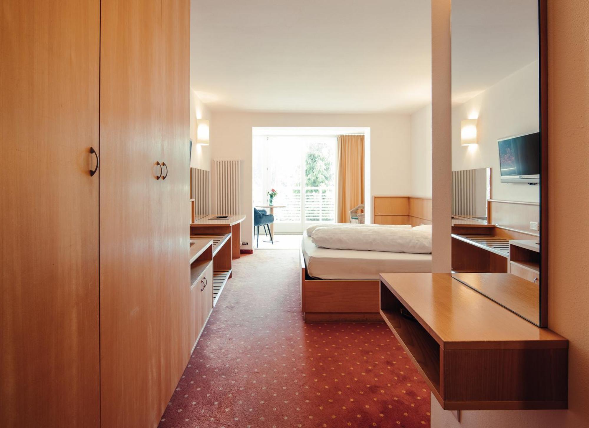 Hotel Ludwigshof & Luvina 트로데나 객실 사진