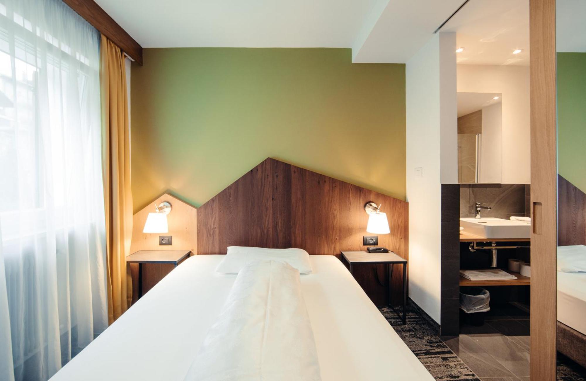 Hotel Ludwigshof & Luvina 트로데나 객실 사진