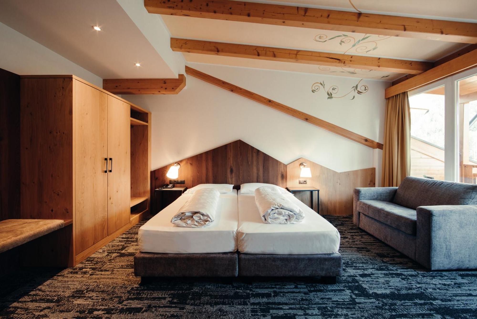 Hotel Ludwigshof & Luvina 트로데나 객실 사진