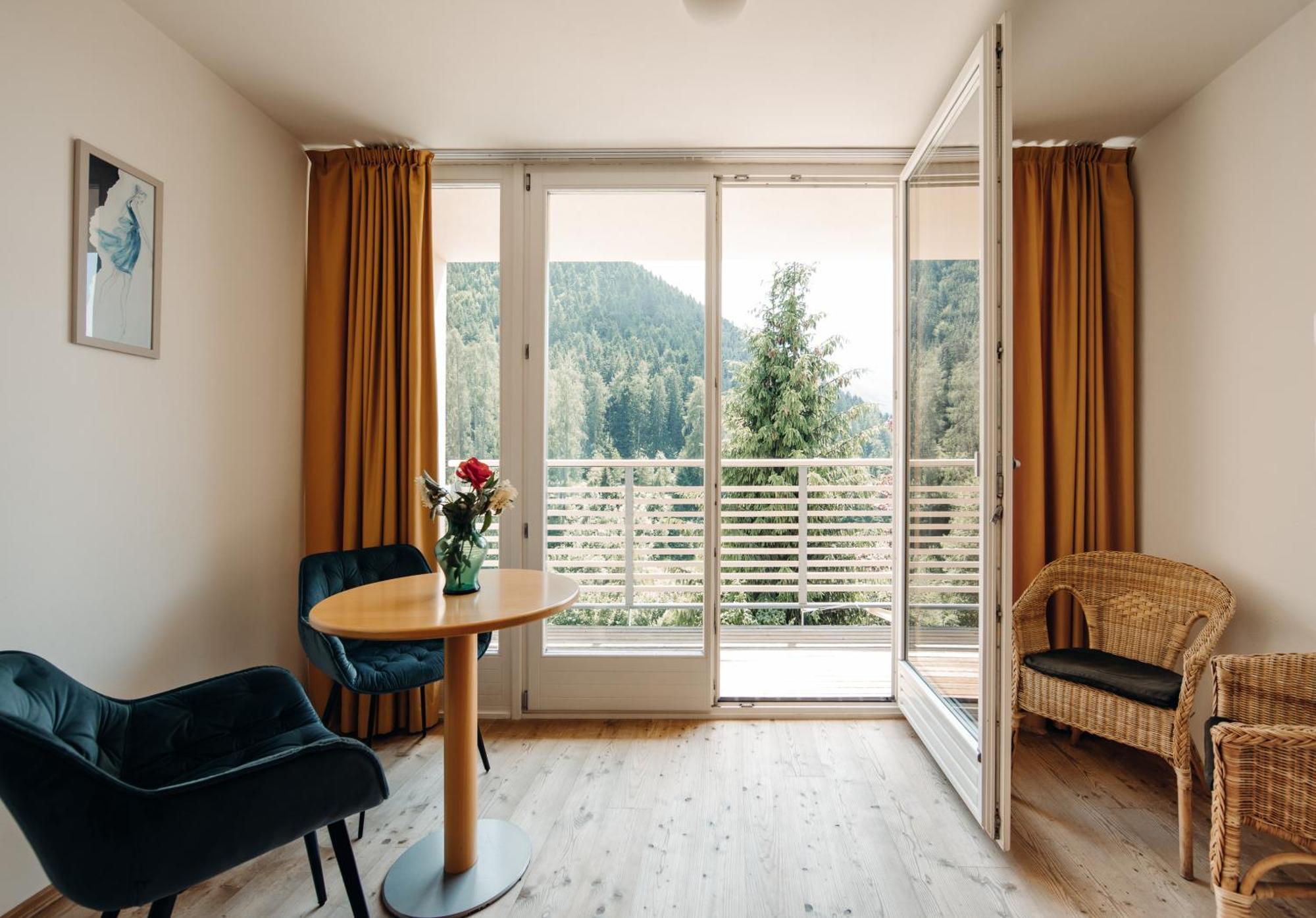 Hotel Ludwigshof & Luvina 트로데나 객실 사진